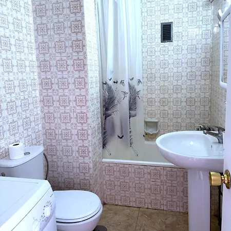 Beachfront Goldenmile Piramides Appartamento