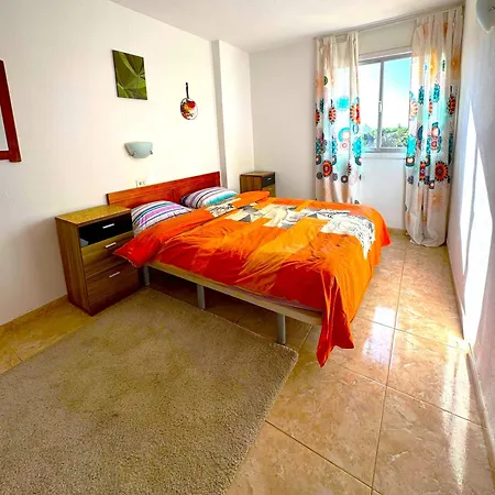 Apartment Beachfront Goldenmile Piramides *